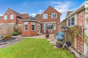 Photo 33- click for photo gallery